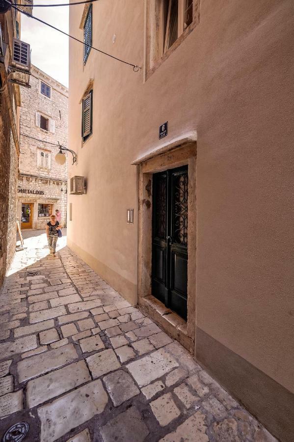 Apartments Rialto Gallery Šibenik Екстериор снимка