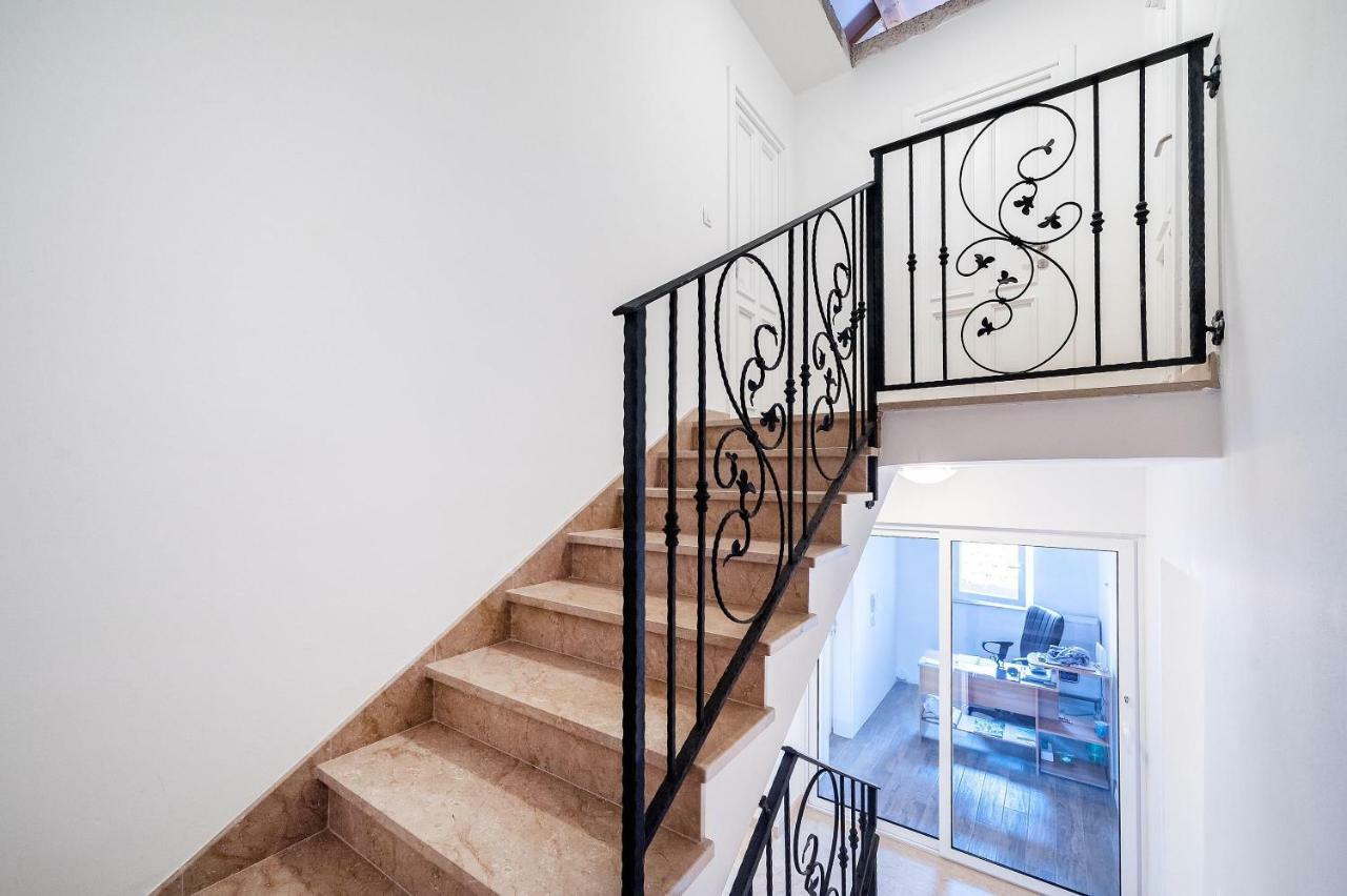 Apartments Rialto Gallery Šibenik Екстериор снимка